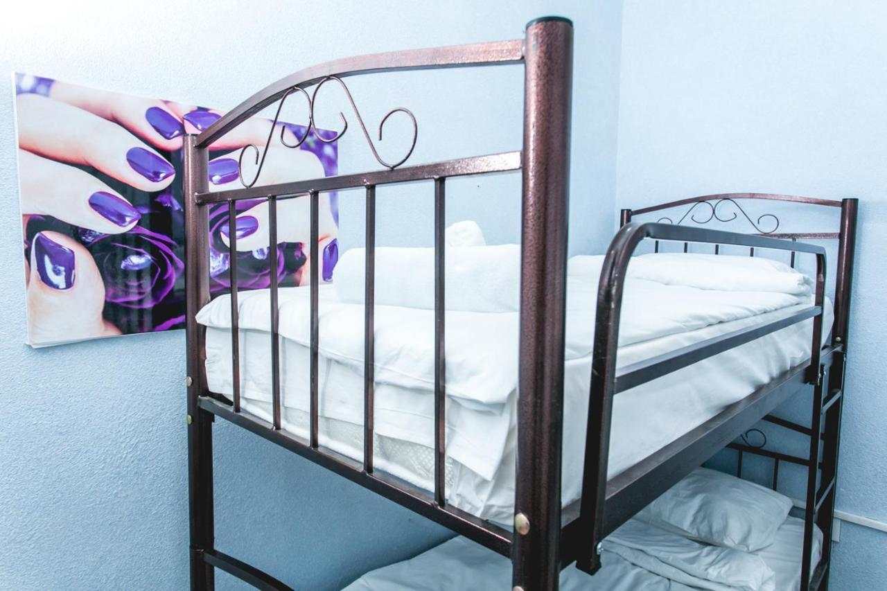 Sherlock Holmes Hostel Baky Esterno foto