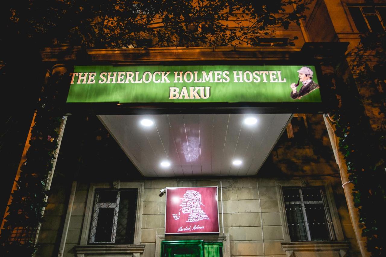 Sherlock Holmes Hostel Baky Esterno foto