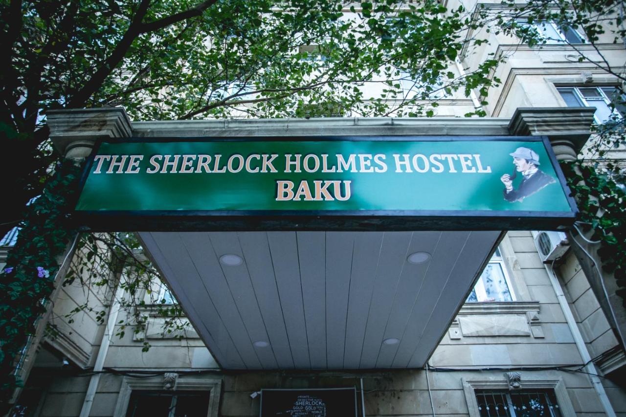 Sherlock Holmes Hostel Baky Esterno foto